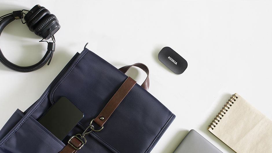 EXCERIA PLUS G2 Portable SSD 제품 이미지