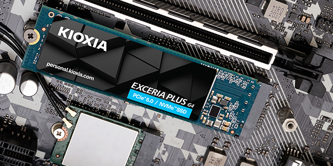 M.2 소켓 옆에 있는 EXCERIA PLUS G4 NVMe SSD